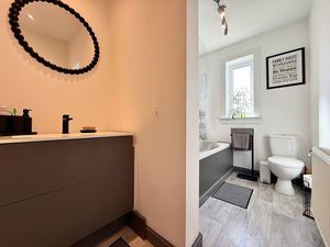 Photo 2- click for photo gallery